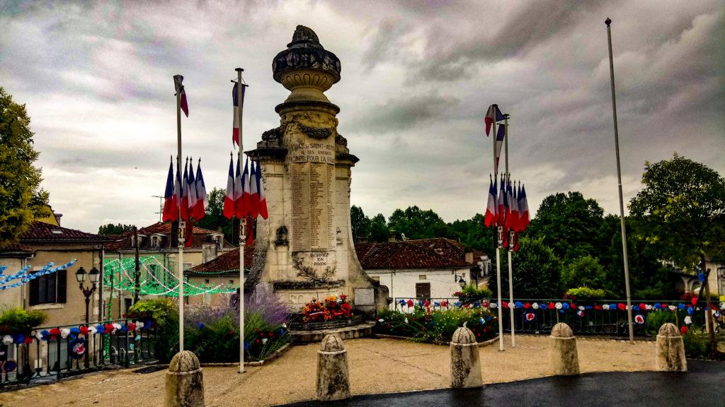 St Astier Memorial